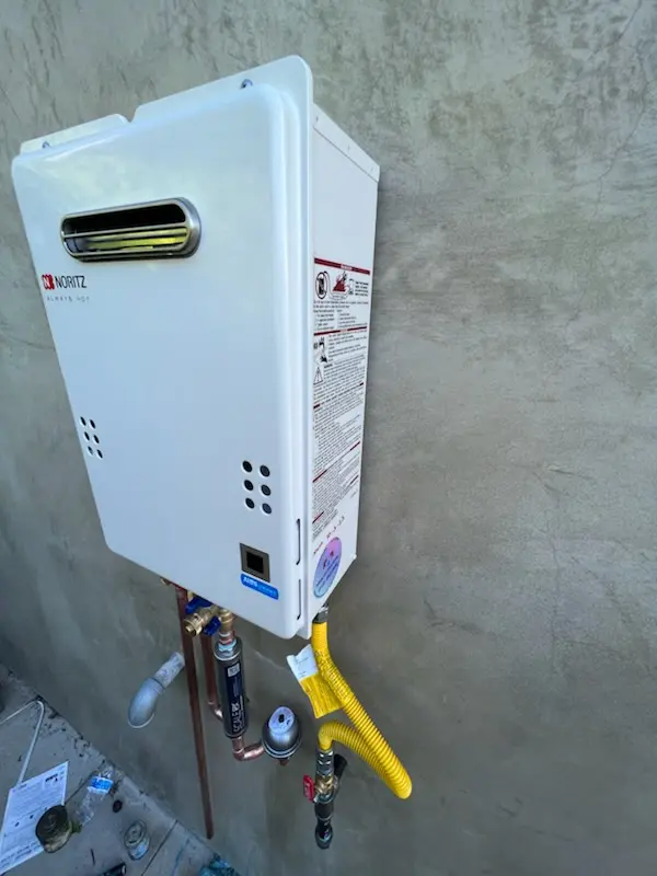 Tankless water heater installation for Cobbs Corner homes